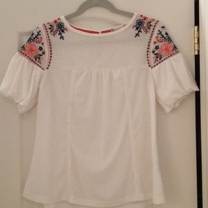 Altar’d State top with beautiful floral accents